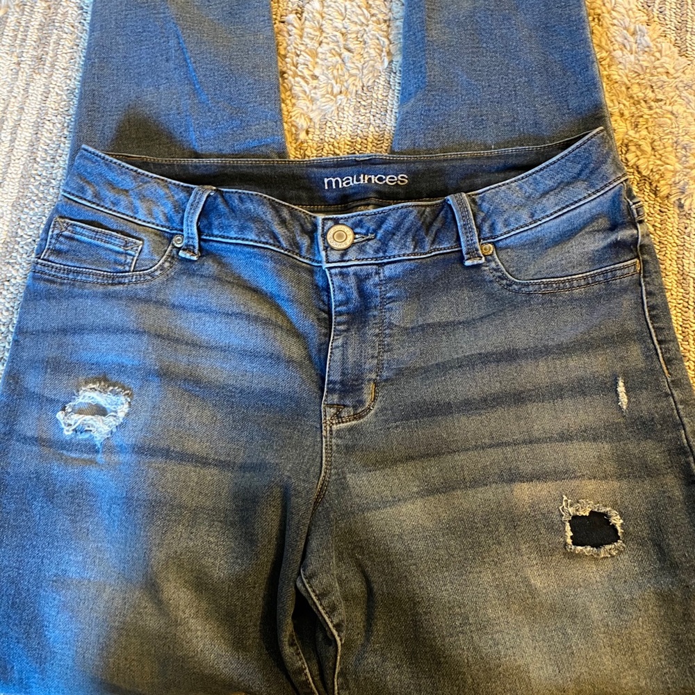 Maurices distressed jeggings